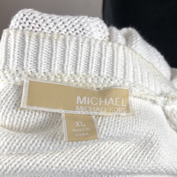 Michael Kors white cable knit, long sleeve, crew neck sweater. Women’s size XL - Picture 4 of 5